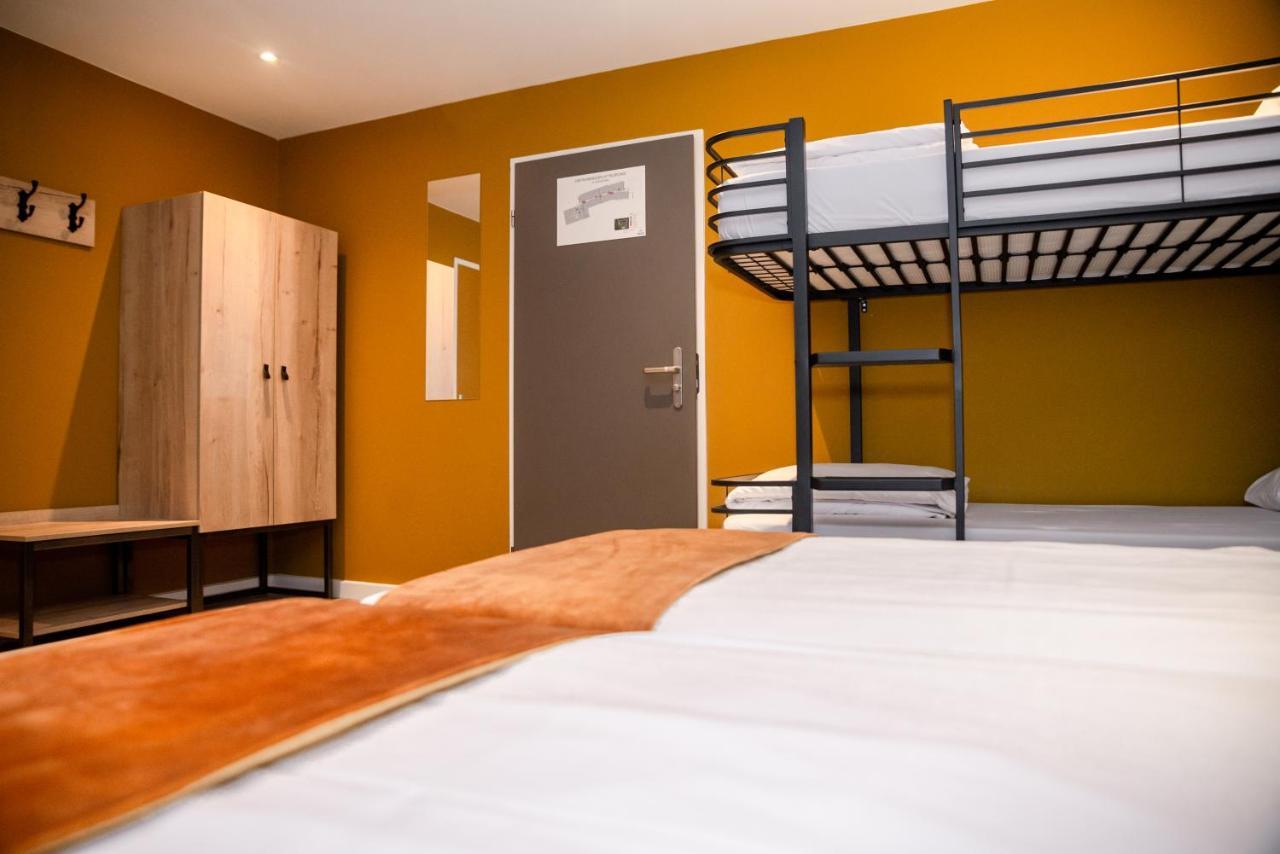 Hotel Onder De Linden Roden Exterior photo